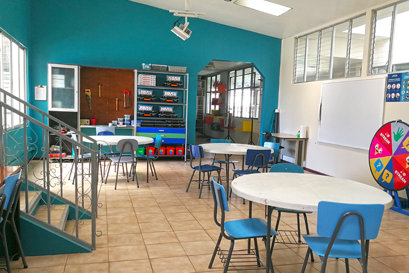 Ipicim School escuela Colegio preescolar moravia english makerspace